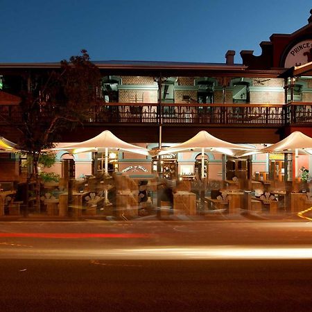 Prince Of Wales Hotel, Bunbury Extérieur photo