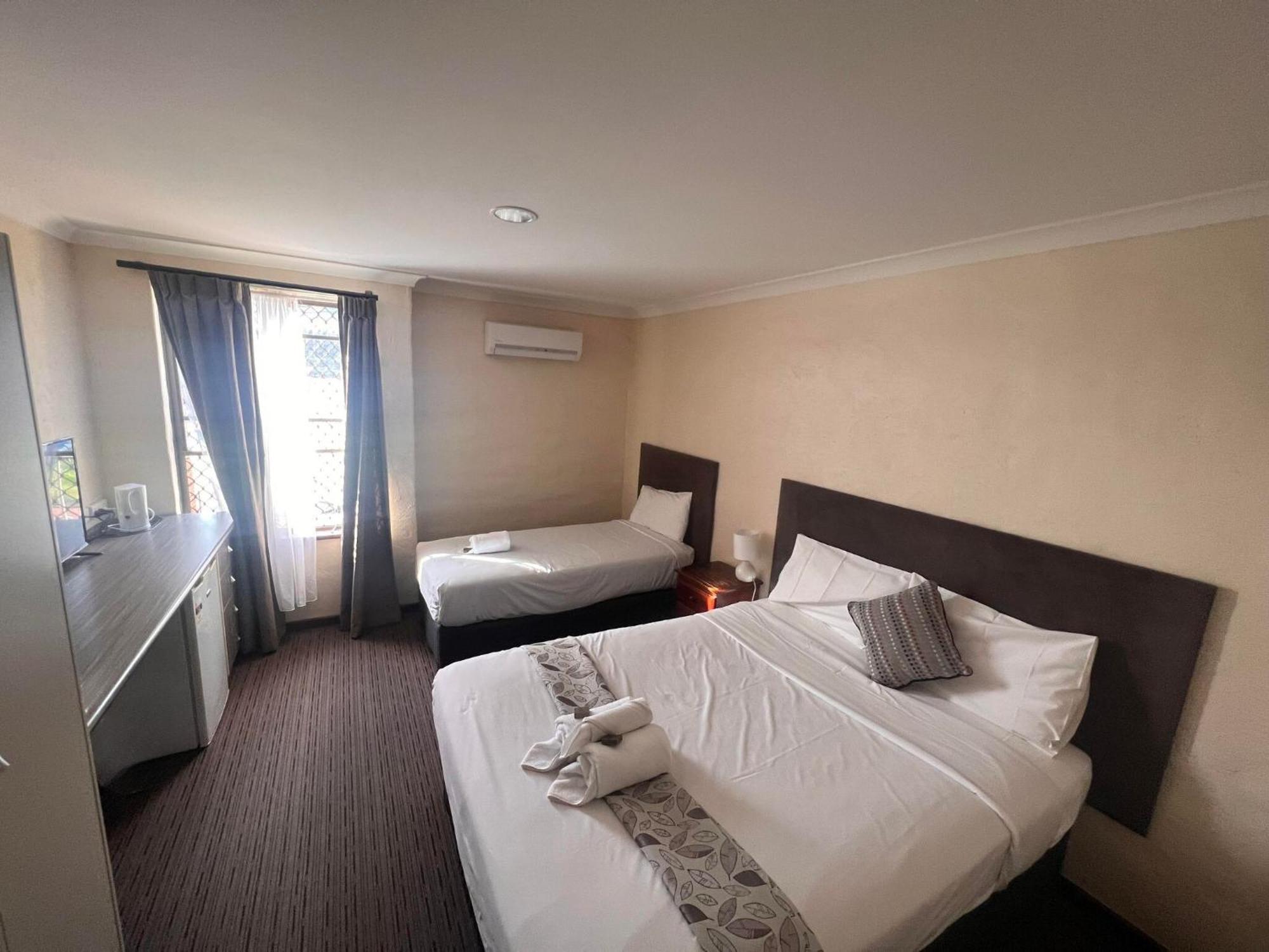Prince Of Wales Hotel, Bunbury Extérieur photo