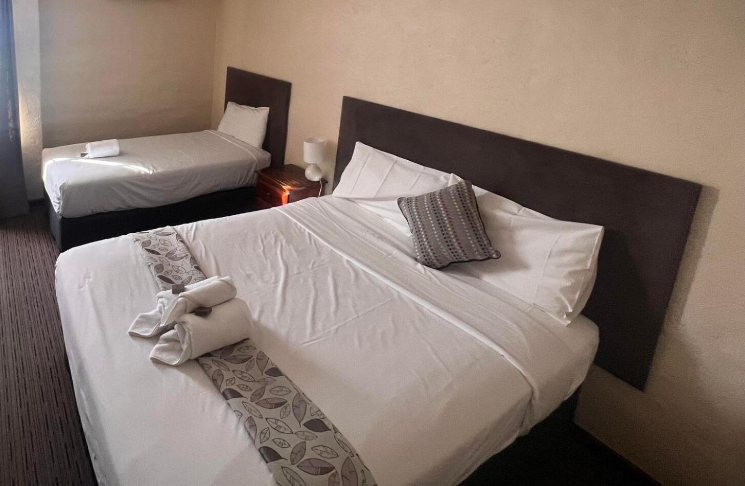 Prince Of Wales Hotel, Bunbury Extérieur photo