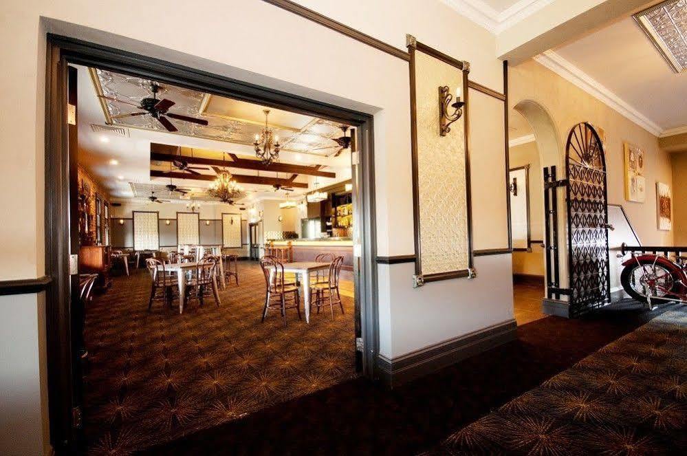 Prince Of Wales Hotel, Bunbury Extérieur photo